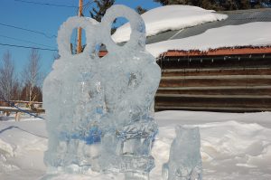 Elke-Brosin-Fairwell-Travel-Alaska-Eisskulptur-Fairbanks